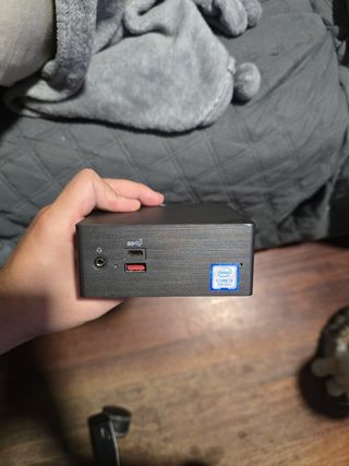 Gigabyte Brix Mini PC - Core i3