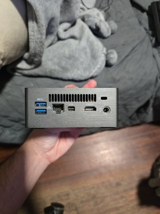 Gigabyte Brix Mini PC - Core i3