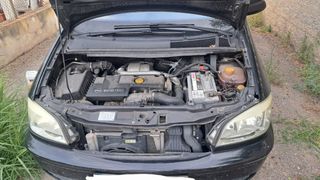 Opel Zafira Life 2005