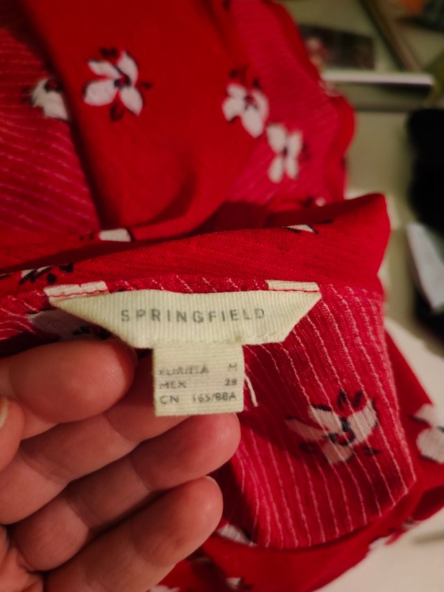 Vestido Springfield rojo - Talla M. 5€