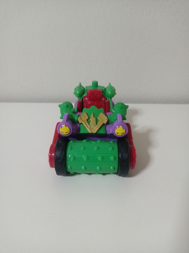 SuperThings Vehículo