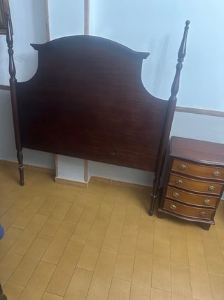 Cabecero cama matrimonio + 2 mesitas