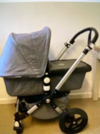 Bugaboo carrito bebé gris