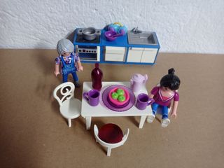 Playmobil Cocina - Figuras y Mesa
