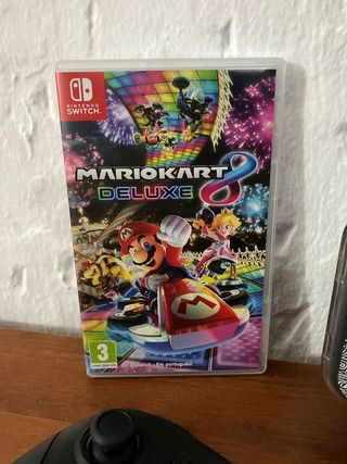 Nintendo Switch + Mario Kart 8 + Super Mario Bros.