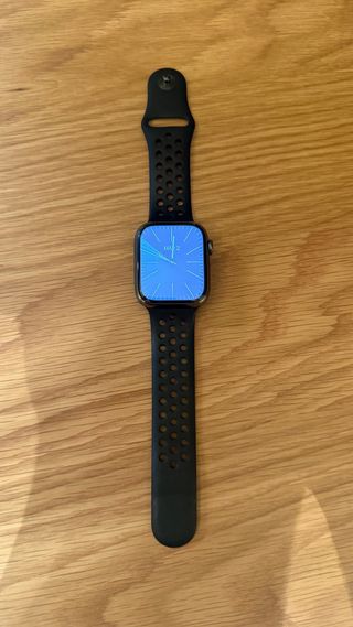 Apple Watch Series 7 - Negra
