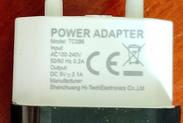 2 alimentatori caricatori doppio usb