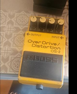 Overdrive/Distorsión Boss OS-2