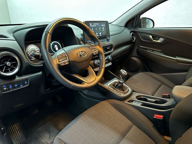 Hyundai Kona, año 2022, Cockpit Digital, 26000km