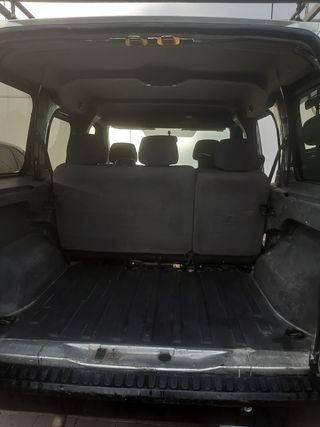 Ford Grand Tourneo Connec 2005