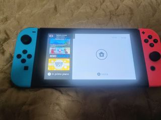 Nintendo Switch - Console
