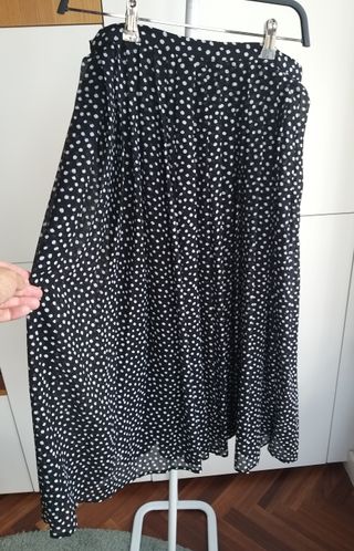 Falda Zara plisada negra lunares - Talla S