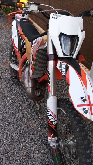 ✅ KTM EXC 125 SIX DAYS matriculada✅