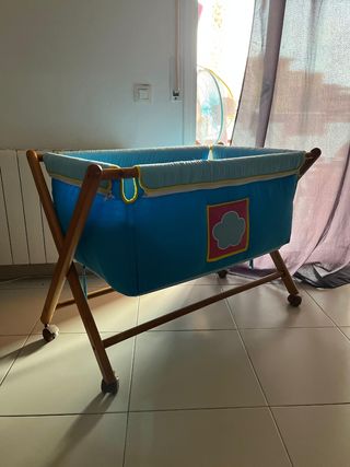 Cuna bebé - plegable, ruedas
