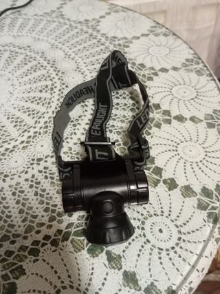 Linterna frontal LED