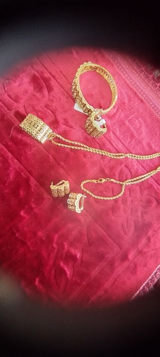 Joyas de acero: Collar, pendientes, pulsera,anillo