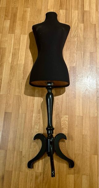 Maniquí vintage terciopelo negro - Busto