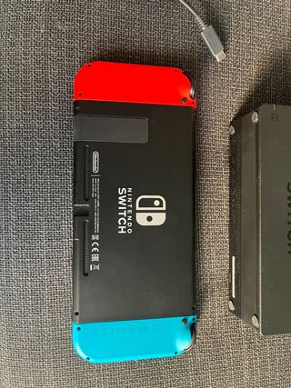 Nintendo Switch - Azul y Rojo