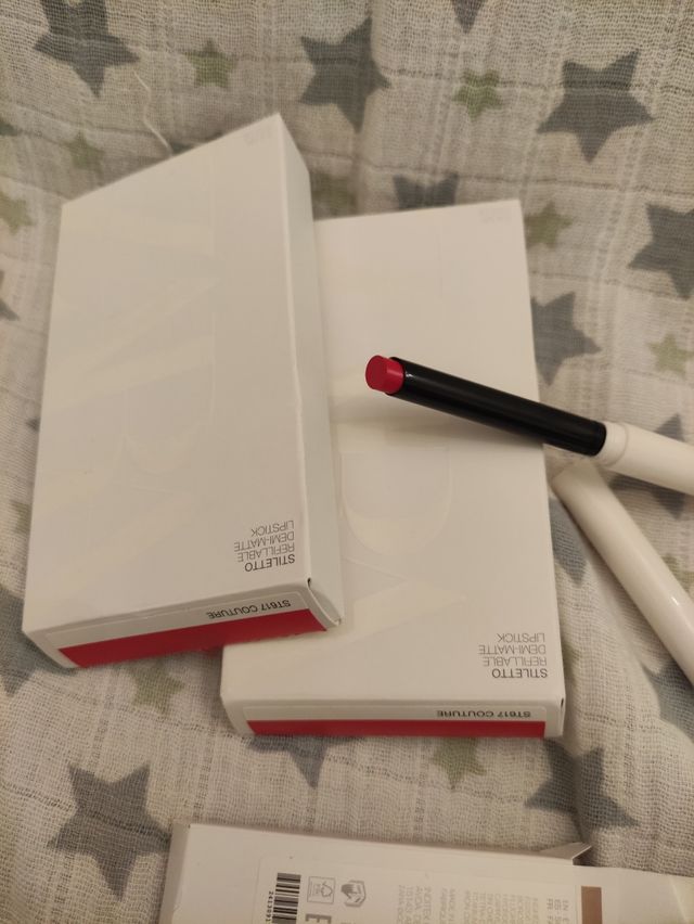 Cosméticos Zara: Base, pintalabios, sombras