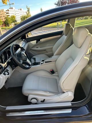 Mercedes-Benz Clase C 2012