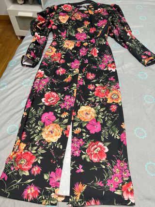 Vestido floral largo talla M