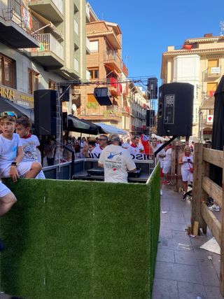 Discomovil DJ en alquiler - sonido profesional top