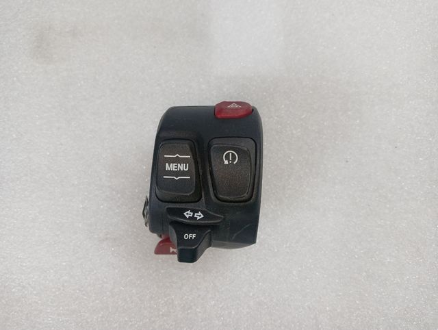 Mando luces BMW F900R