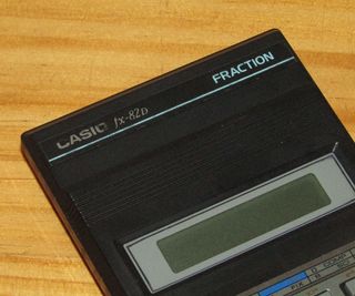 ANTIGUA CALCULADORA CIENTIFICA CASIO FX-82D