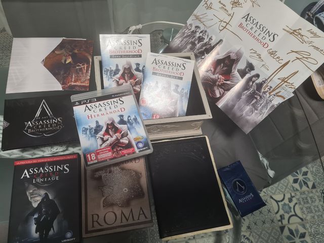 Assassins Creed Brotherhood Codex Edition + Extras