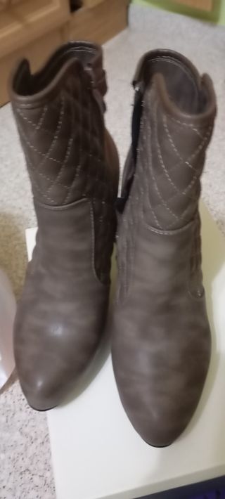 Botines Marrón - Nuevos