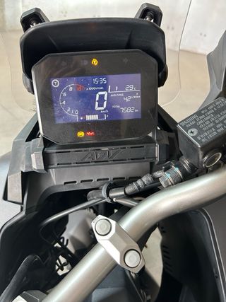 Honda ADV 350A - como nueva - pocos kilómetros