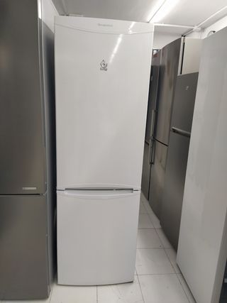 Nevera Balay OptimNoFrost altura 1.85 con garantía