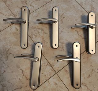 5 Manillas puerta - Acero
