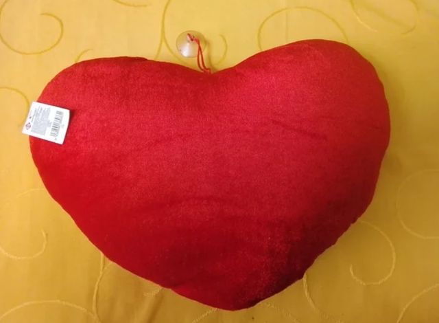 Cuscino in peluche a forma di cuore - I love you