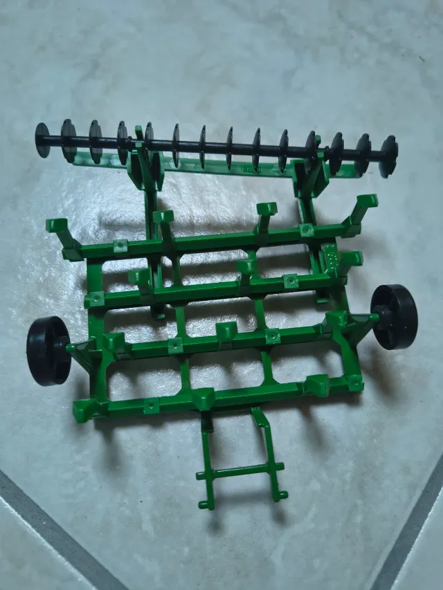 Siku 3025 Coltivatore - Modellino