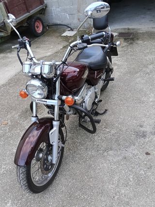 Hyosung Aquila 125cc 1800€ se vende o se cambia 