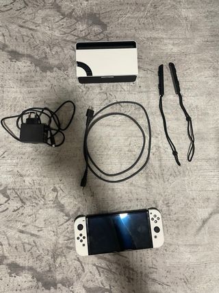 Nintendo Switch OLED - Mario Wonder