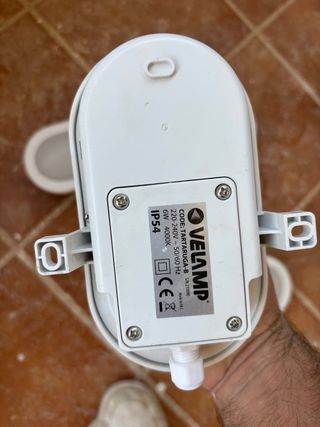 5 Lámparas empotrables ovaladas blancas