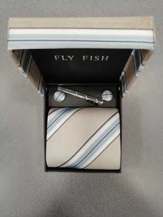 Juego de corbata, gemelos y pasador FLY FISH