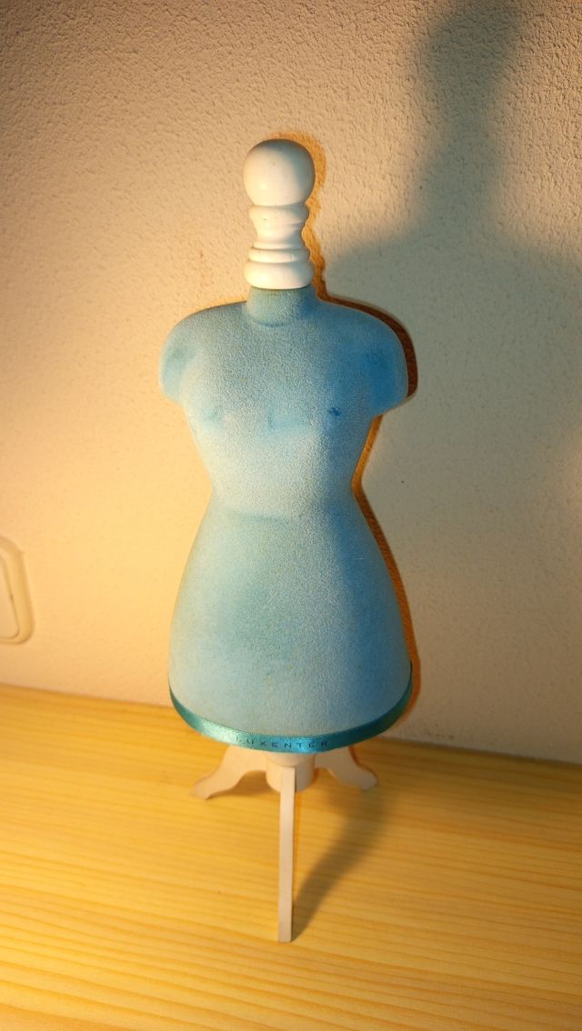 Busto maniquí vintage azul