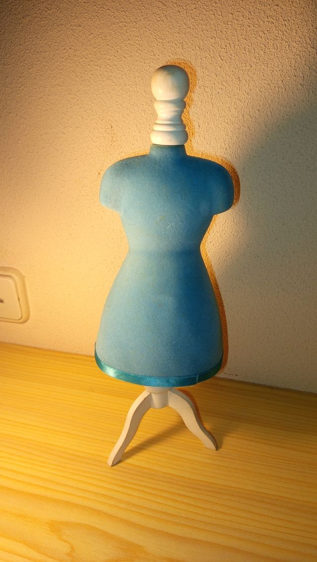 Busto maniquí vintage azul
