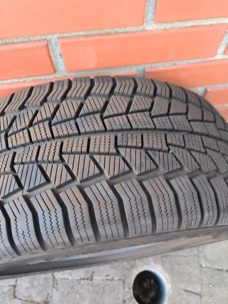 Neumáticos General Altimax Winter 3 245/45/18