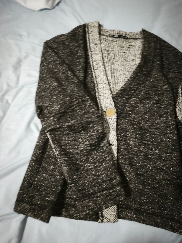 Cárdigan Zara gris-negro
