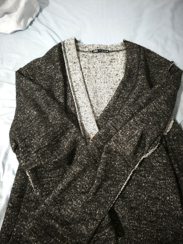 Cárdigan Zara gris-negro