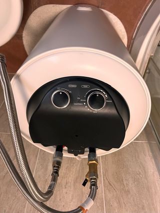 Termo eléctrico 50L 
2 AÑOS DE GARANTÍA