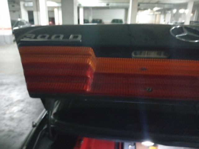 Reflector Trasero - Mercedes W-124.