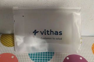 Neceser Vithas blanco 18x13 cm - gratis