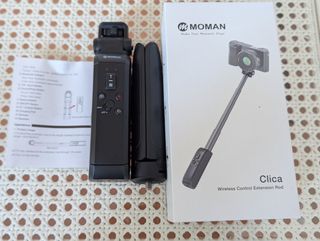 Moman Clica - Selfie Stick Trípode