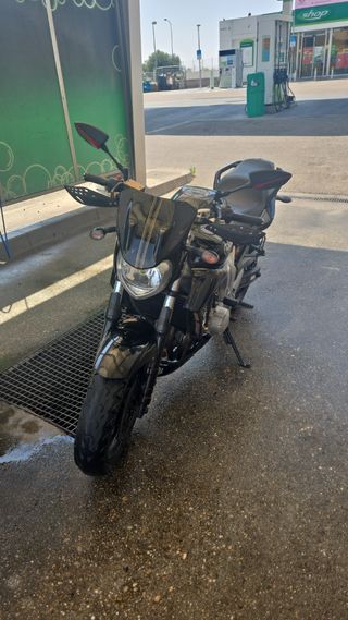 Yamaha FZ6N - Moto 2006 cambio por coche