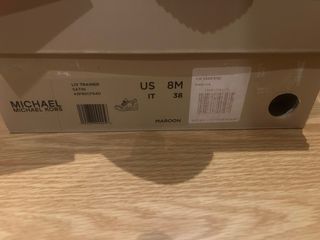 Zapatillas Michael Kors rojas y beige